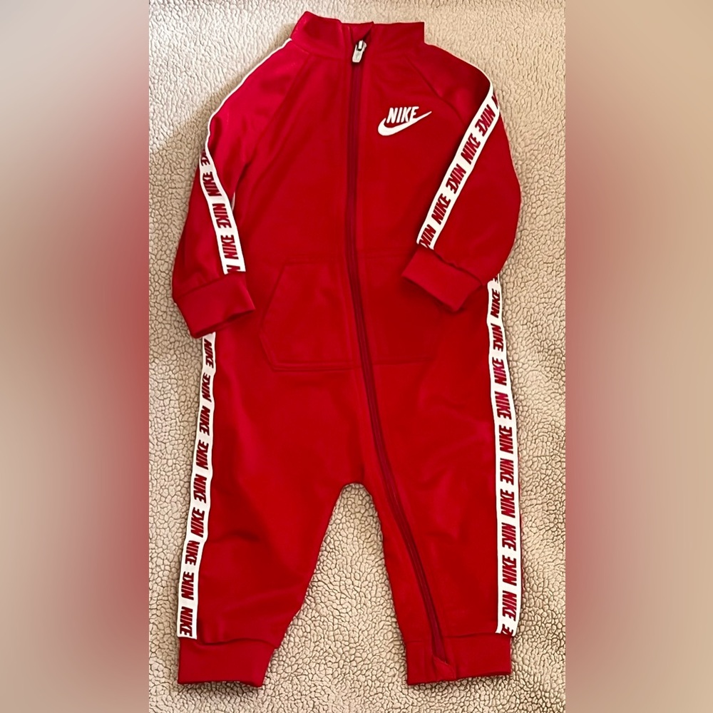 Nike Baby Tricot Taping Long Sleeve Zip Up Red One Piece Track Suit 12 Month EUC